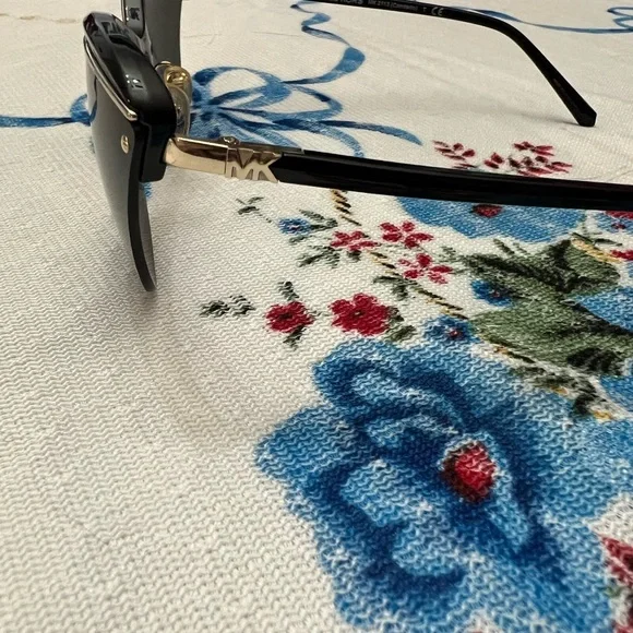 Michael Kors Condado MK2113 Cat eye sunglasses - Picture 4 of 10